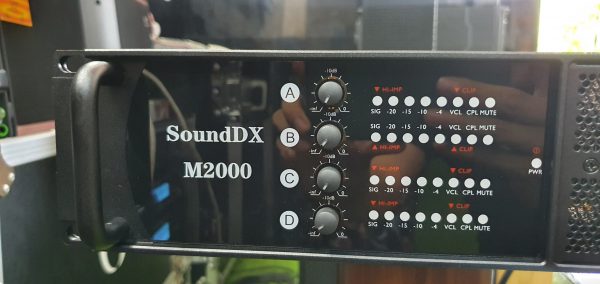 Cục đẩy công suất SoundDX M2000 14