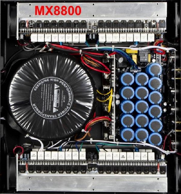 Cục đẩy công suất Bosa MX8800 1
