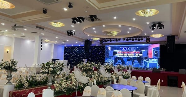hệ thống âm thanh ánh sáng tại Nhà Hàng Tiệc Cưới