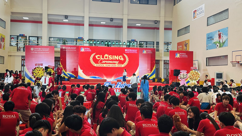 Sự kiện tại trường học Royal