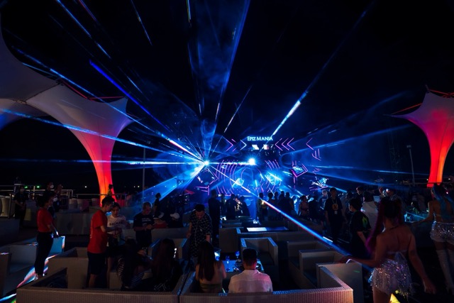 hệ thống âm thanh ánh sáng cho bar Phú Quốc hệ thống âm thanh ánh sáng cho bar Phú Quốc