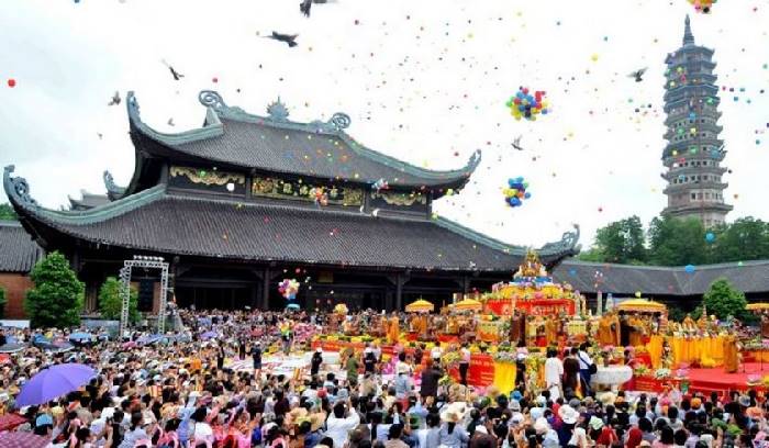 Lắp đặt hệ thống âm thanh nhà chùa, âm thanh đền chùa phục vụ biểu diễn, đại lễ hội Phật Giáo