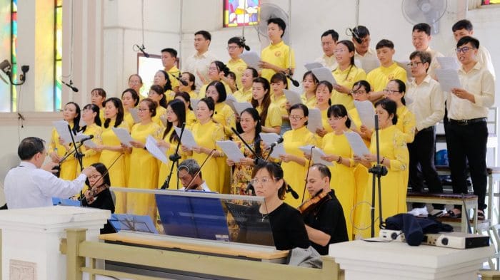 hệ thống micro có dây cho ca đoàn hệ thống micro có dây cho ca đoàn