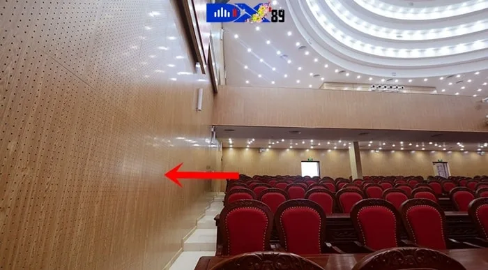 ốp gỗ tiêu âm trong hội trường