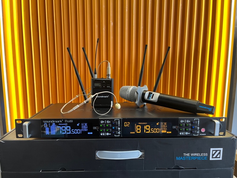 micro Soundmark Pro89 cài tai và cầm tay