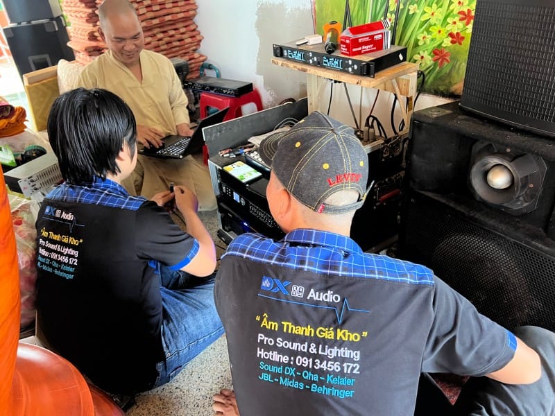 dàn âm thanh cho Nhà Chùa Hồng Liên dàn âm thanh cho Nhà Chùa Hồng Liên