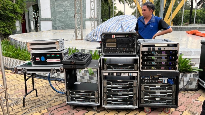 tu may am thanh tủ máy âm thanh